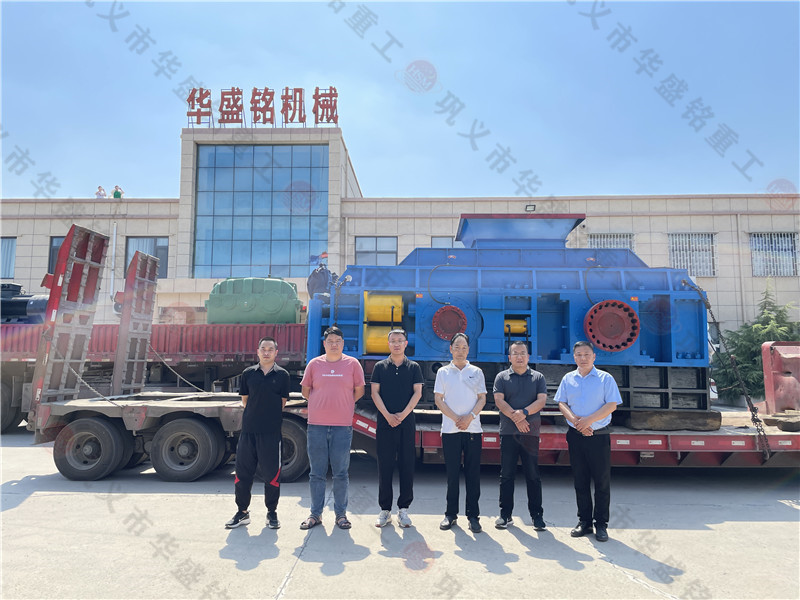 花崗巖制砂用什么設備好？對輥制砂機怎么樣